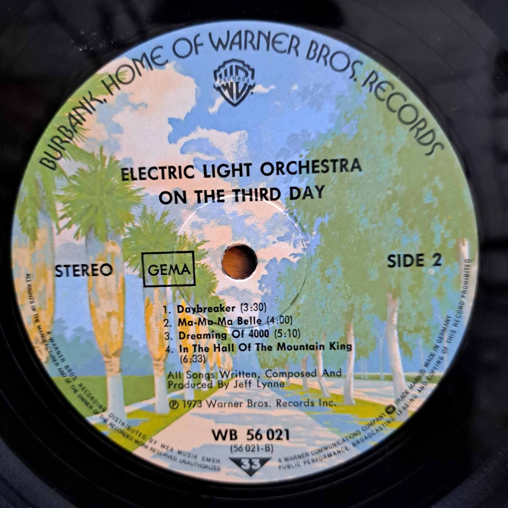 Electric Light Orchestra – On The Third Day Disc VINIL LP VG VG- - imagine 5