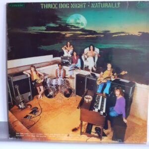 Three Dog Night – Naturally